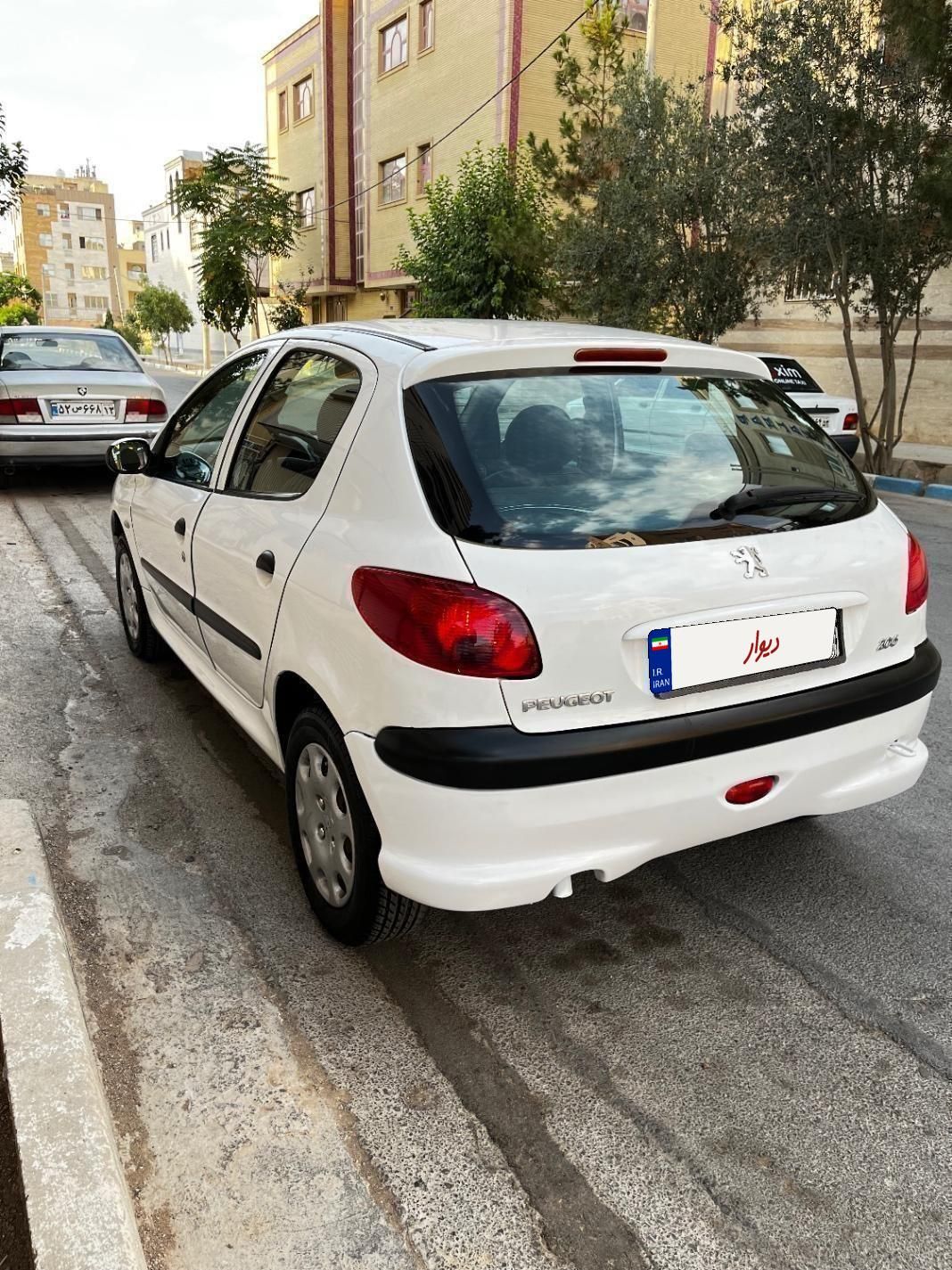 پژو 206 تیپ 2 - 1389