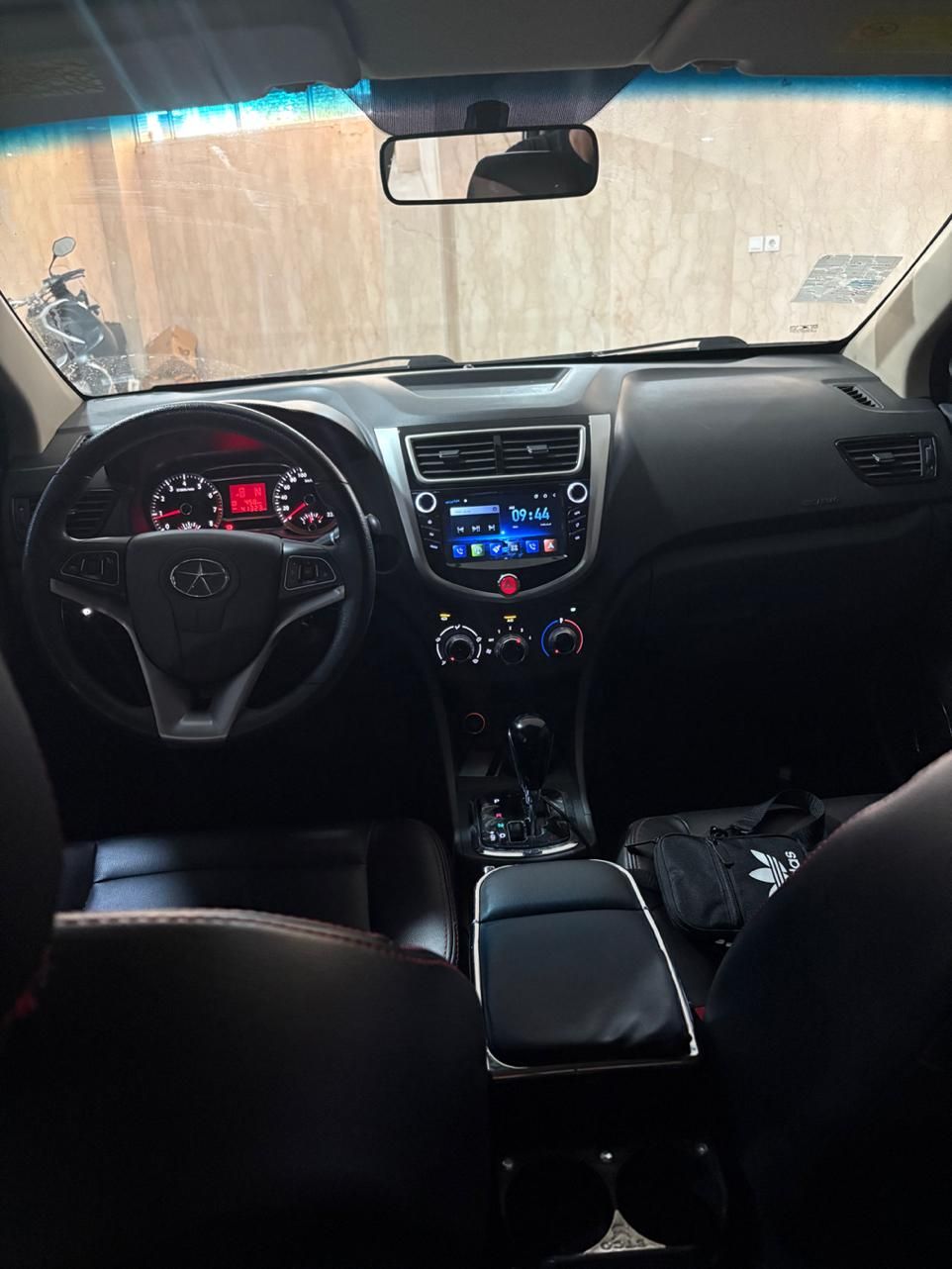 جک J4 اتوماتیک ساده - 1401