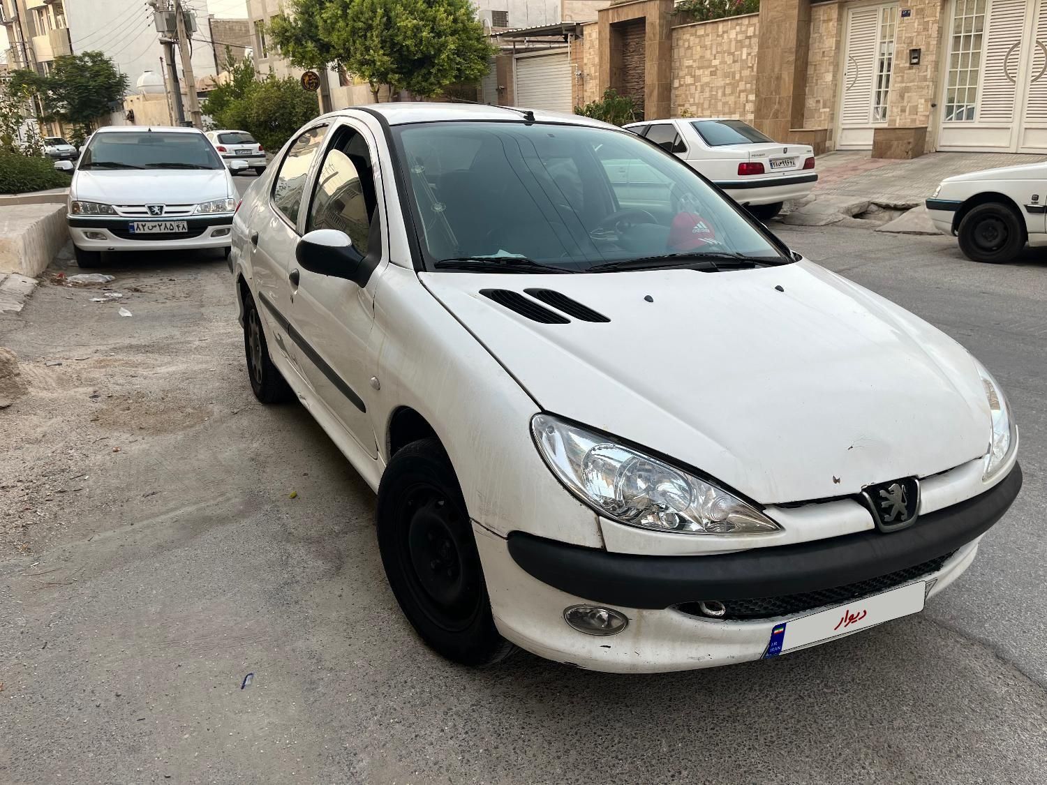 پژو ۲۰۶ صندوق دار v8 - 1395
