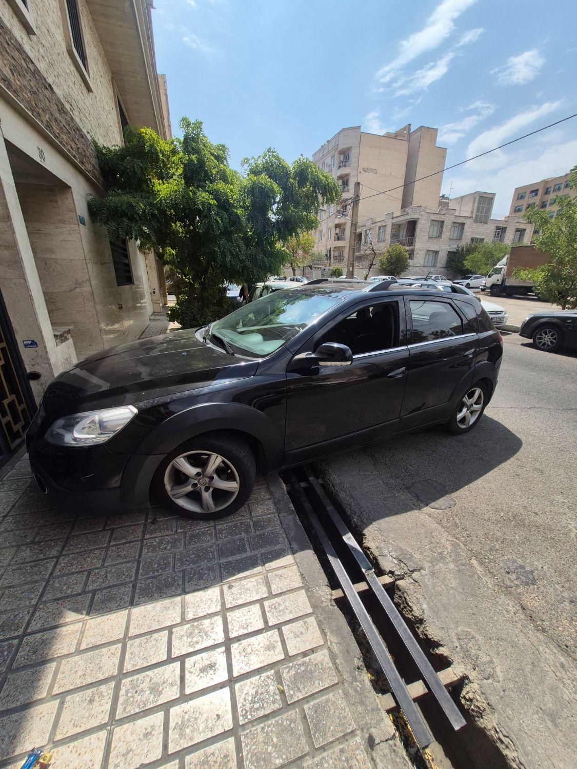 خودرو دانگ فنگ، H30 کراس آگهی ann_19777984
