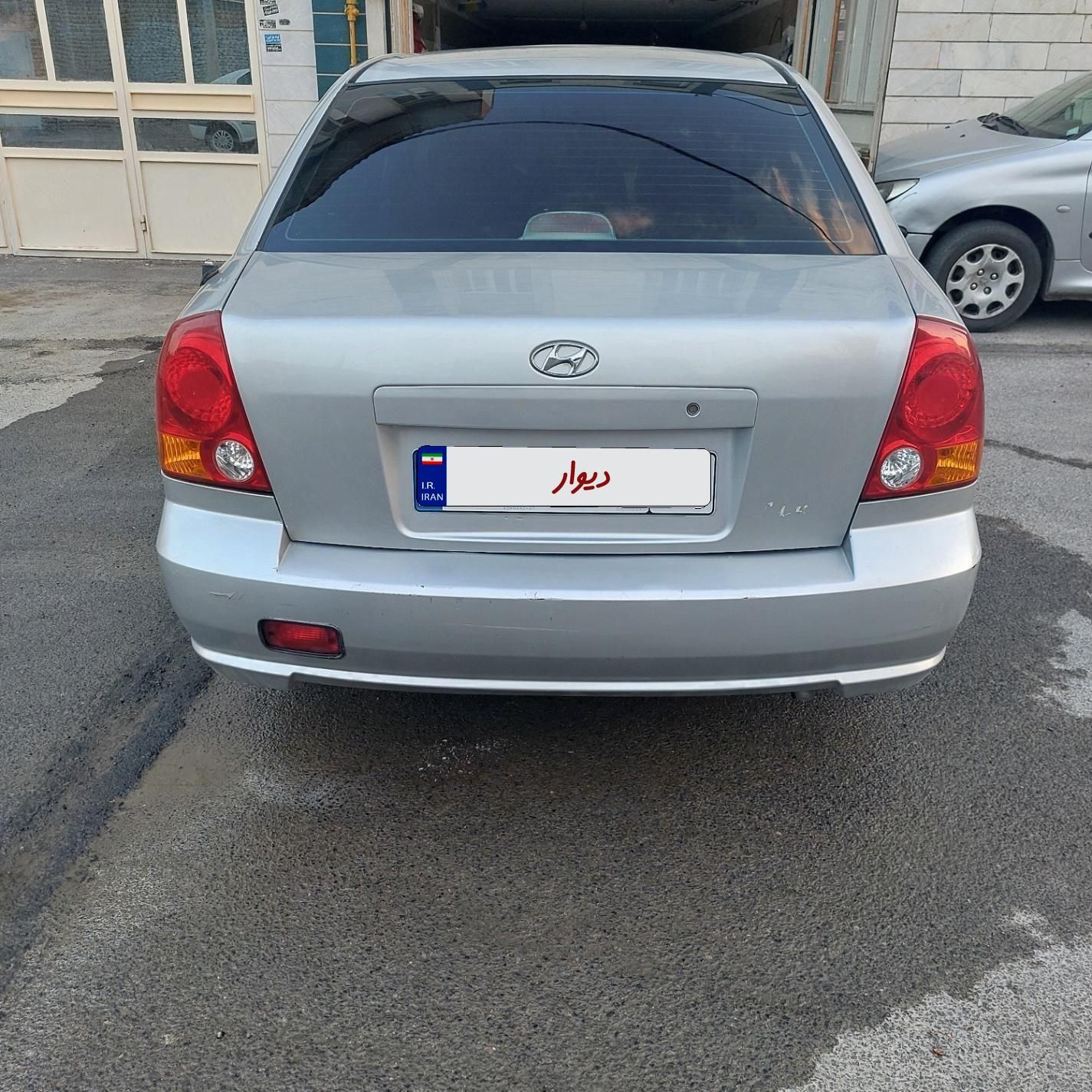 هیوندای ورنا دنده‌ ای - 1385