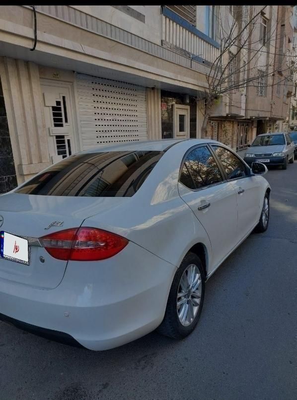 جک J5 اتوماتیک - 1396