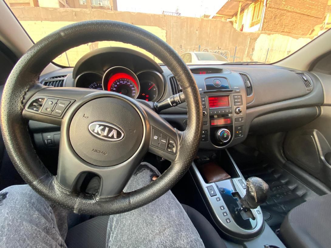 کیا سراتو 2.0 لیتر اتوماتیک GT لاین - 2010