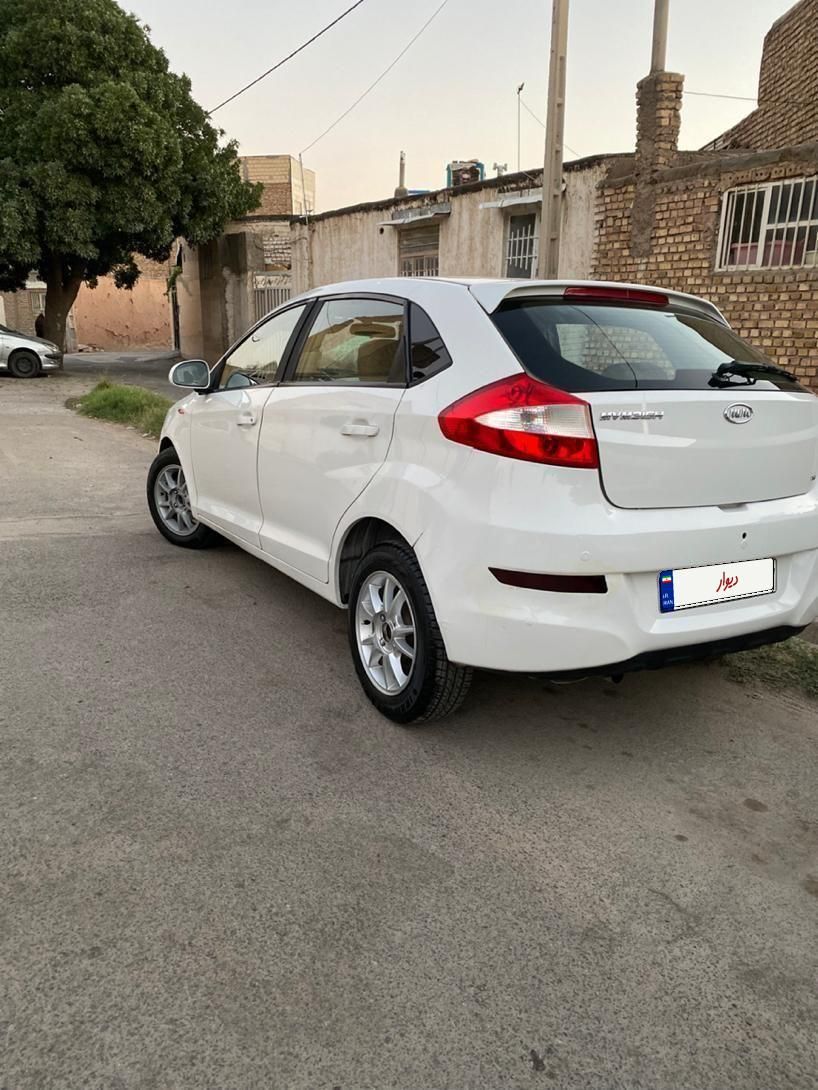 ام وی ام 315 هاچ بک ساده دنده ای - 1391