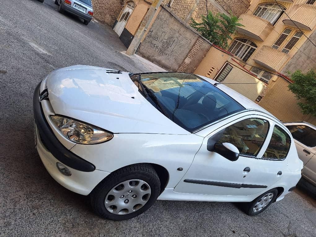 پژو ۲۰۶ صندوق دار v8 - 1389