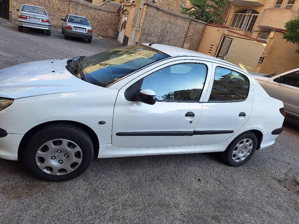 پژو ۲۰۶ صندوق دار v8 - 1389