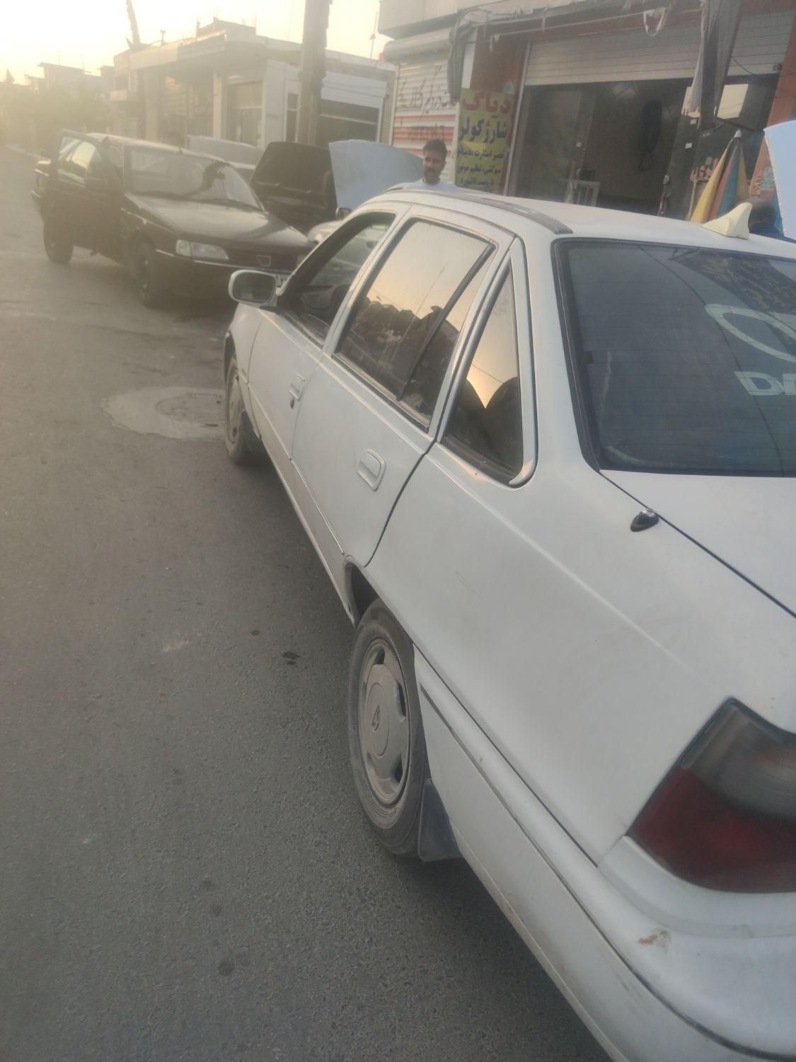 دوو سیلو سدان - 1381