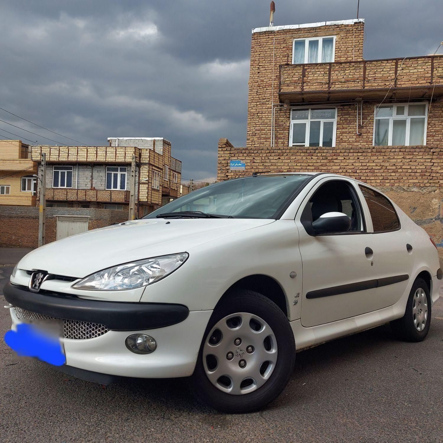 پژو ۲۰۶ صندوق دار v8 - 1399