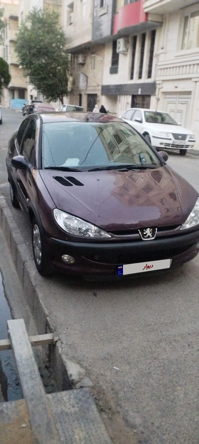 پژو ۲۰۶ صندوق دار v8 - 1394