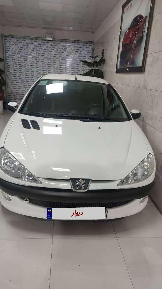 پژو ۲۰۶ صندوق دار v8 - 1399