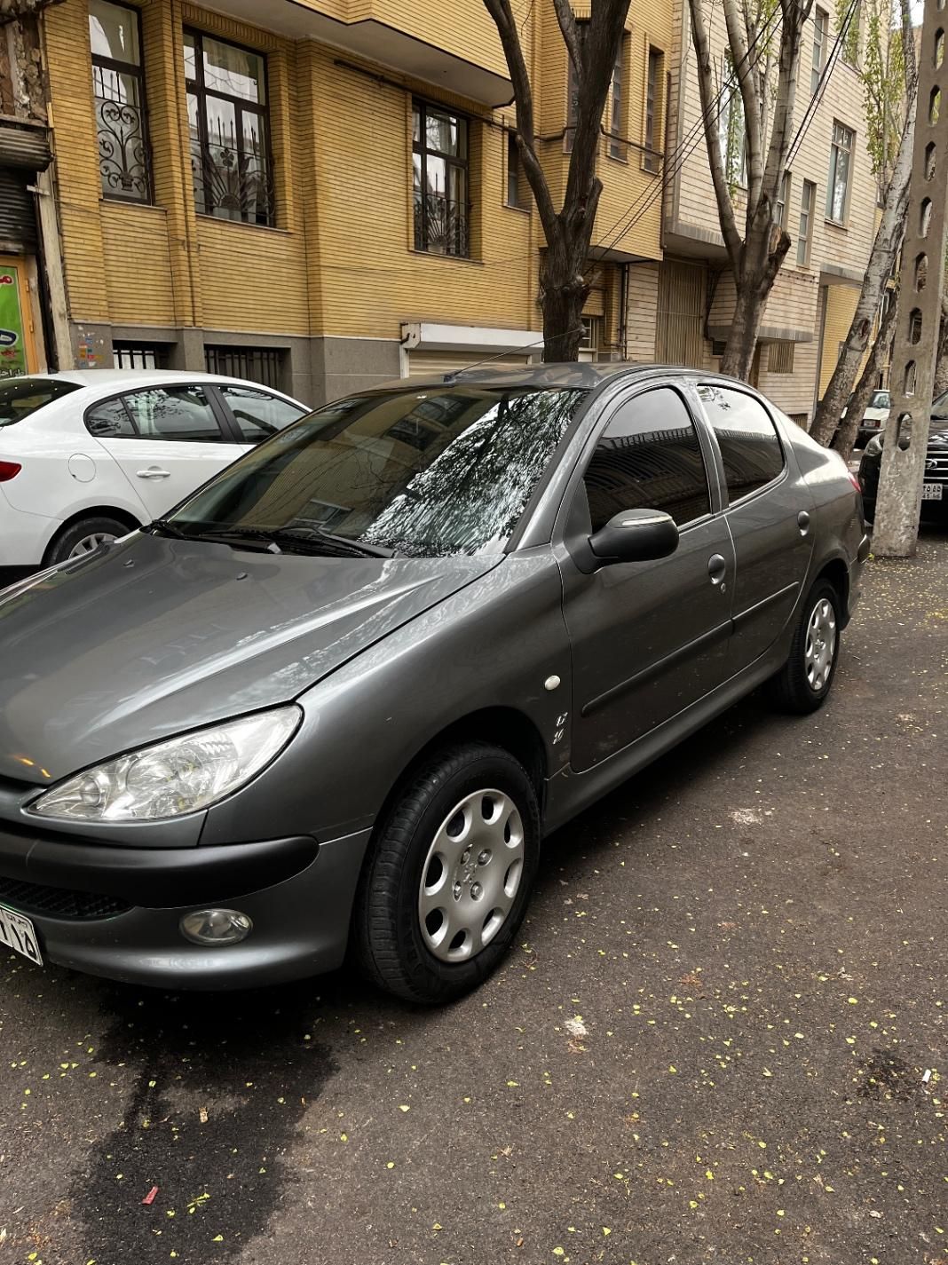 پژو ۲۰۶ صندوق دار v8 - 1394