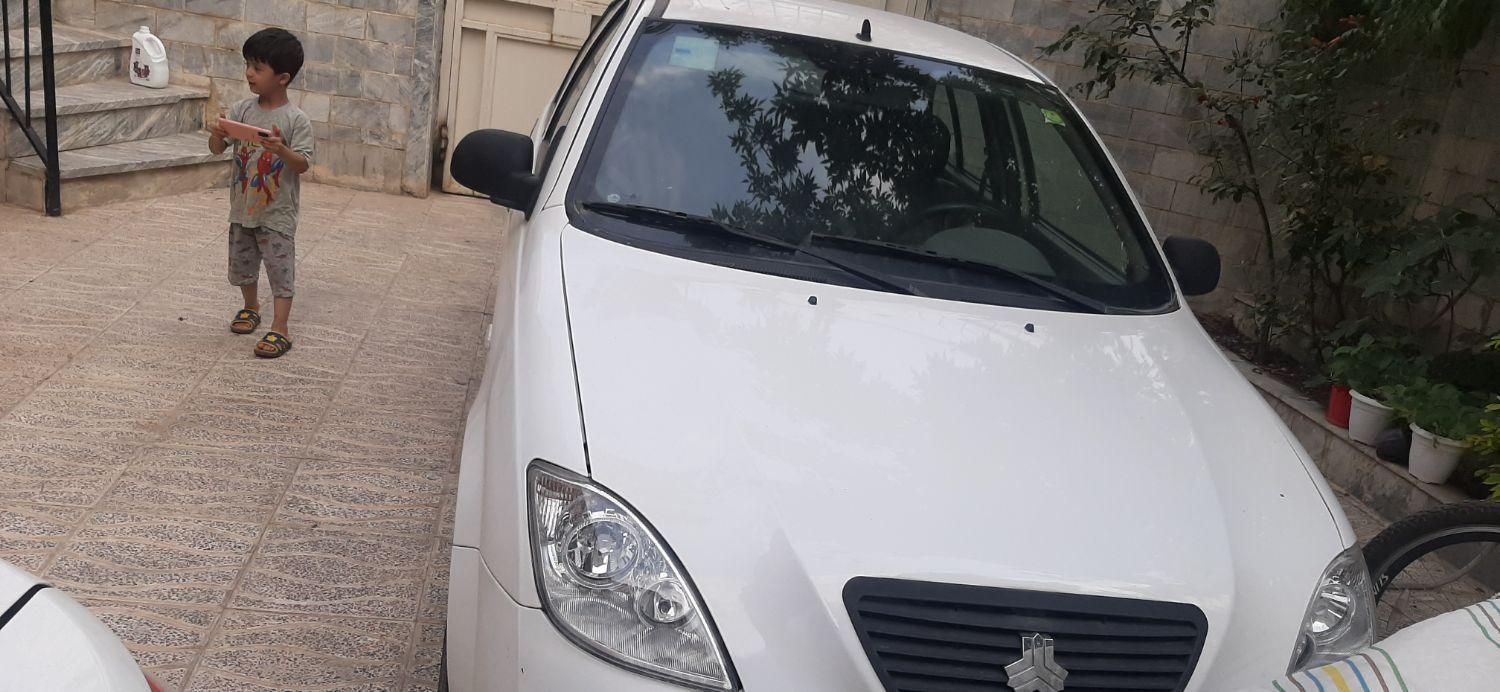 تیبا صندوق دار SX - 1397