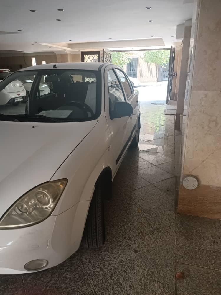 تیبا صندوق دار SX - 1393