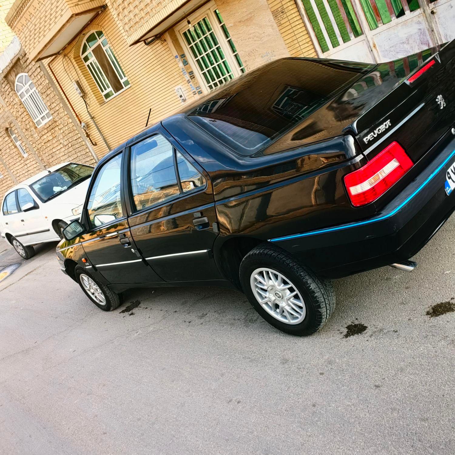 پژو 405 SLX بنزینی TU5 - 1391
