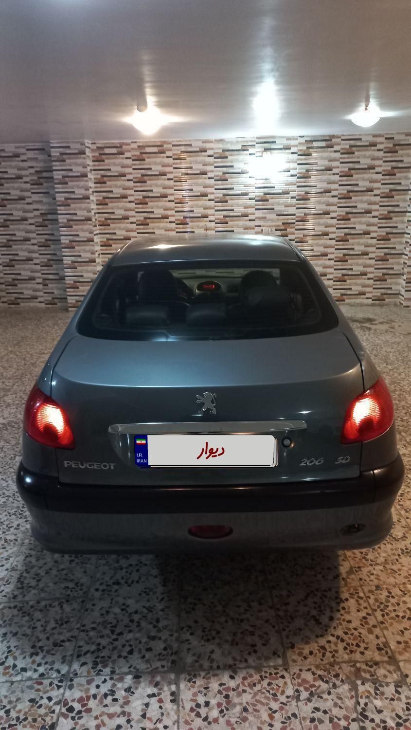 پژو ۲۰۶ صندوق دار v8 - 1398