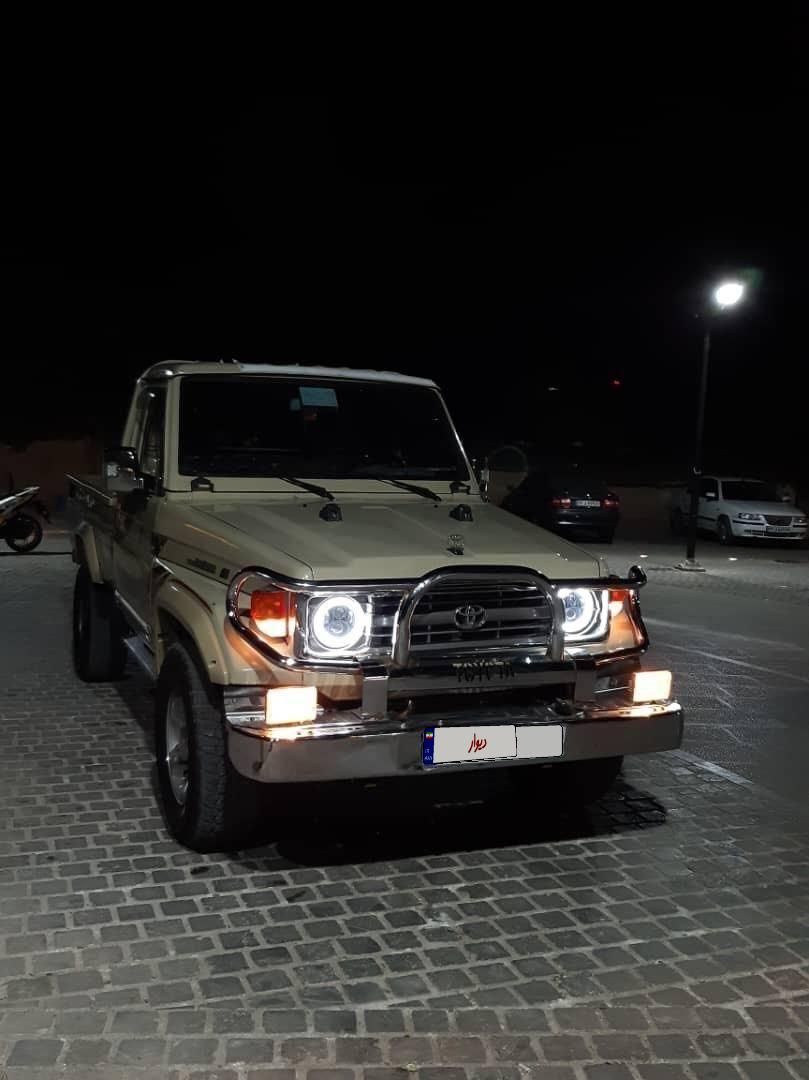 خودرو تویوتا، کمری آگهی ann_19780841