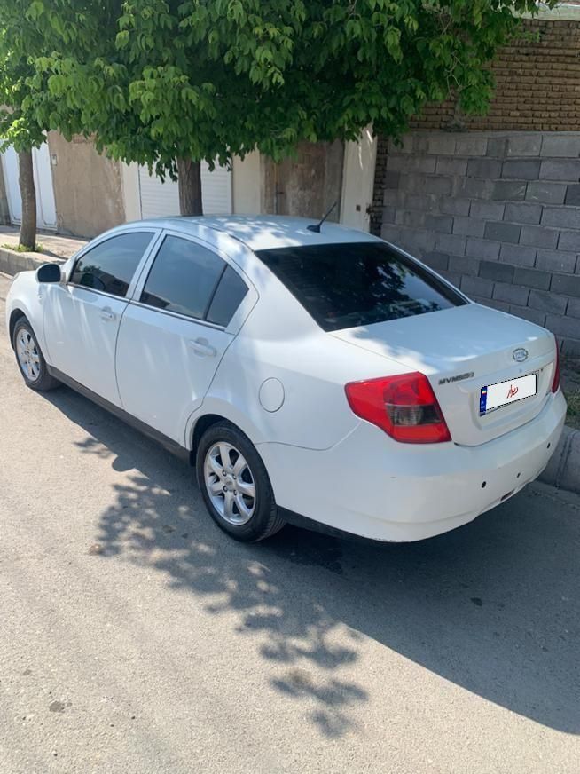 ام وی ام 550 اتوماتیک - 1395