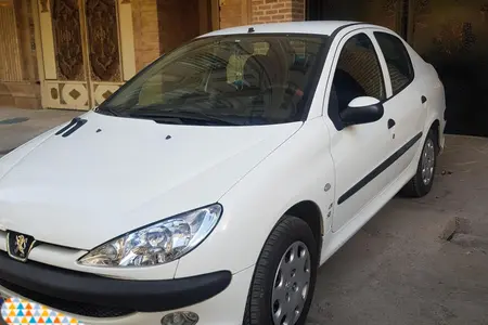 پژو ۲۰۶ صندوق دار v8 - 1396