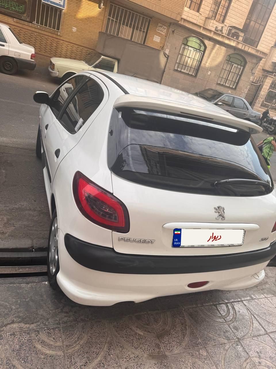 پژو 206 تیپ 2 - 1390