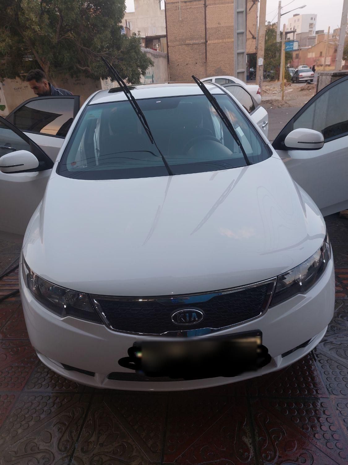 کیا سراتو 2.0 لیتر اتوماتیک GT لاین - 2018