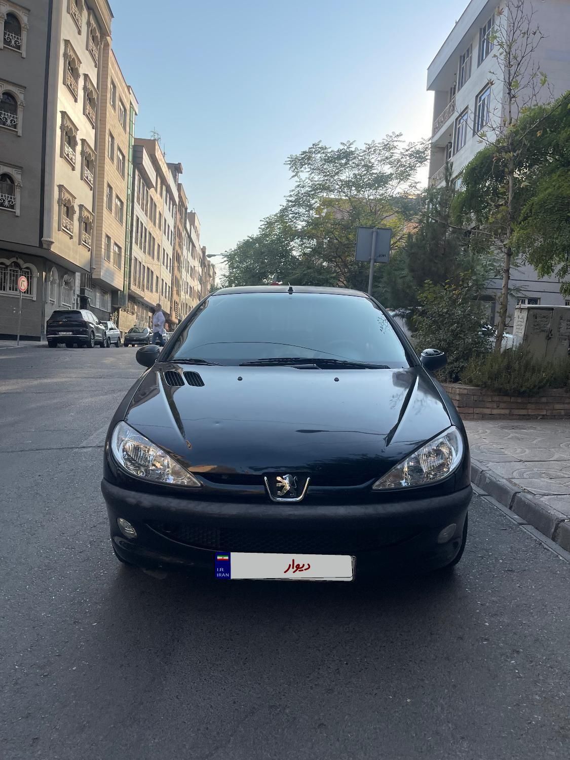 پژو ۲۰۶ صندوق دار v8 - 1394