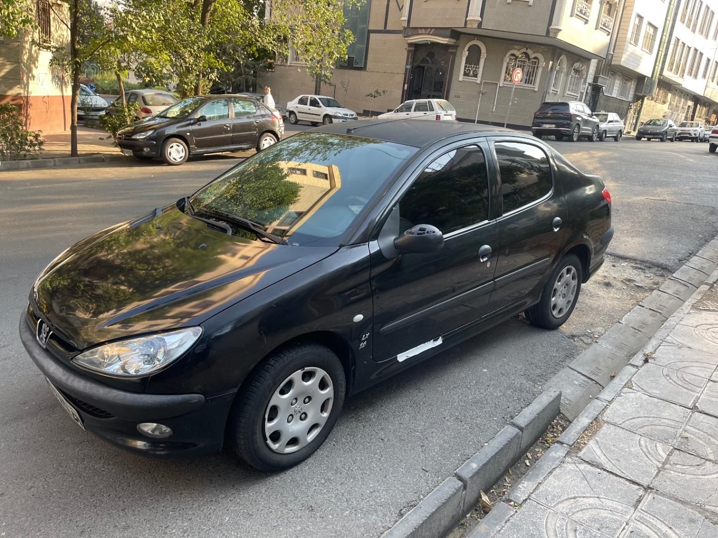 پژو ۲۰۶ صندوق دار v8 - 1394