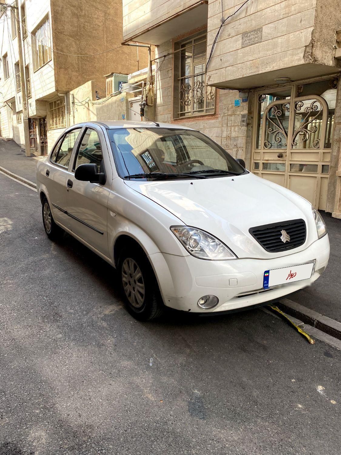 تیبا صندوق دار SX - 1400