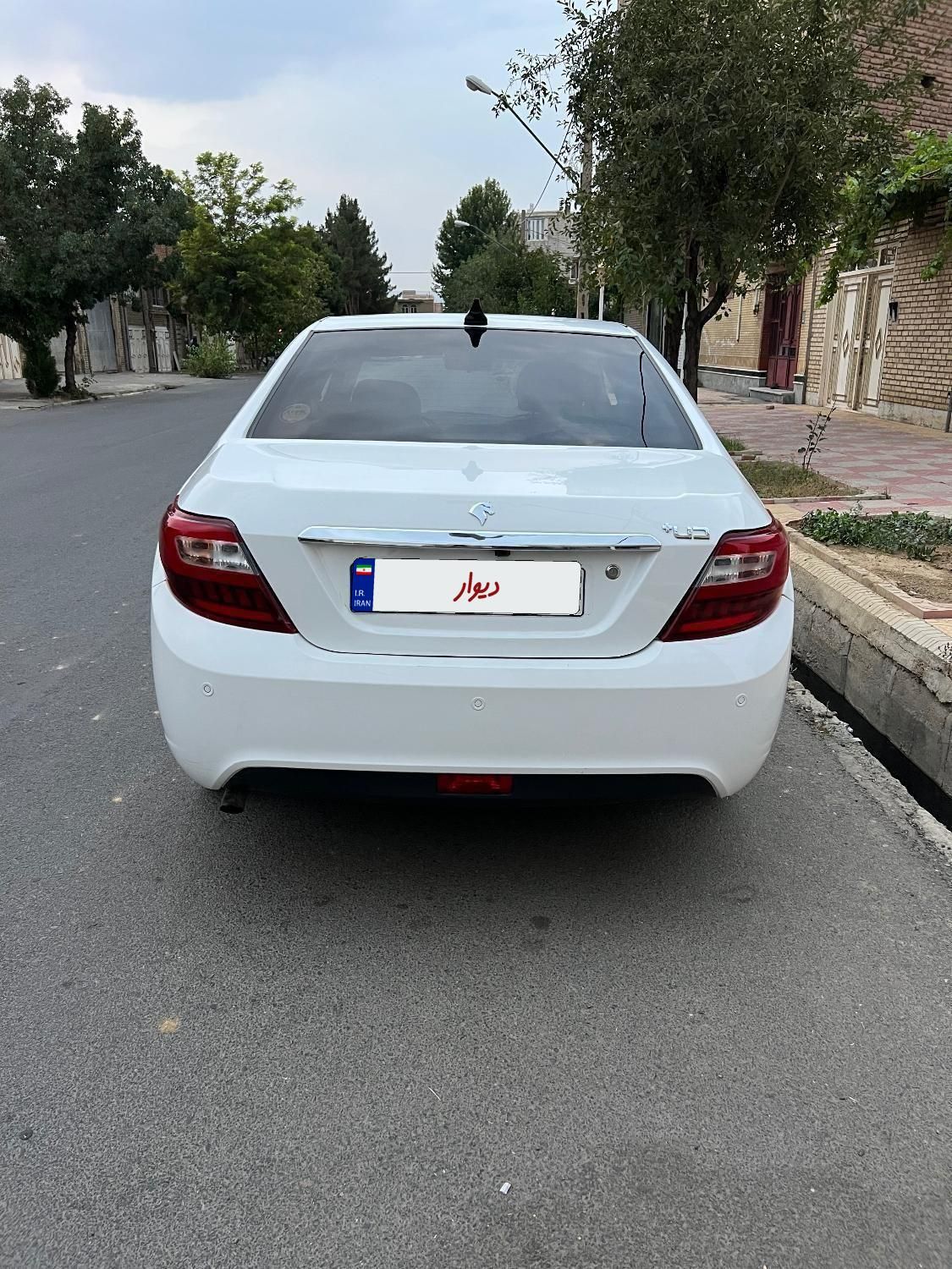 دنا پلاس توربو اتوماتیک - 1401