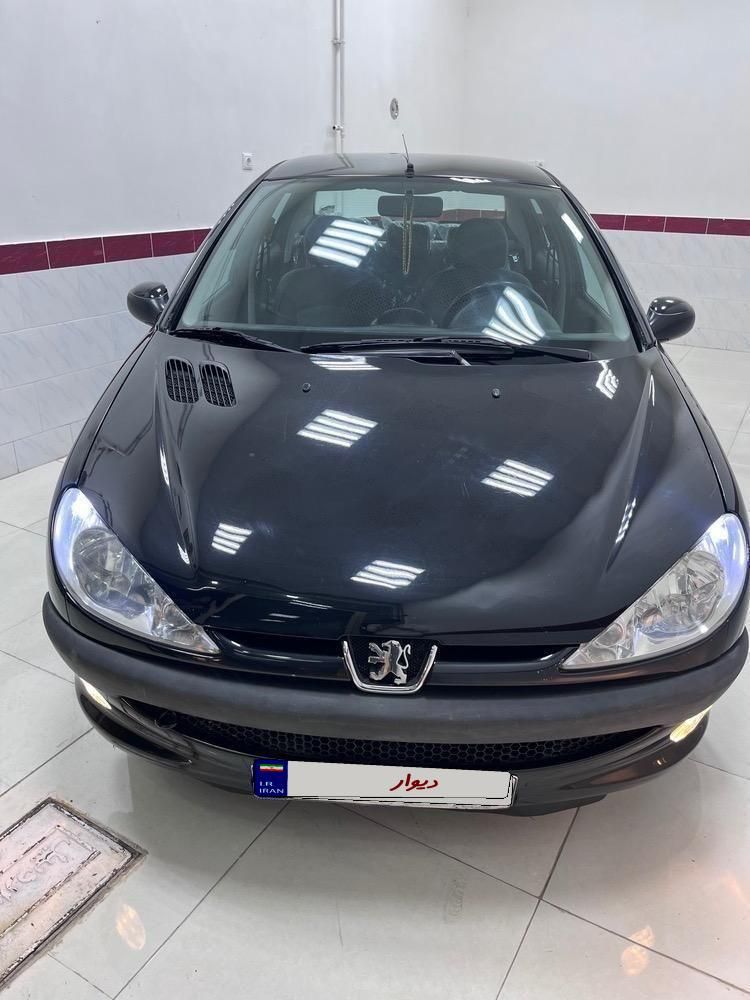 پژو ۲۰۶ صندوق دار v8 - 1394