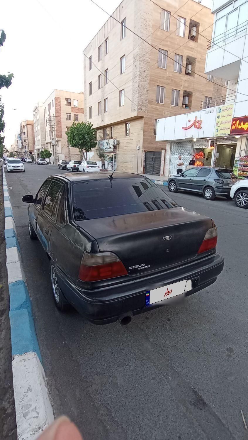 دوو سیلو سدان - 1381