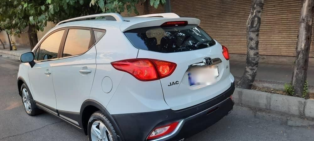 جک S3 اتوماتیک - 1402