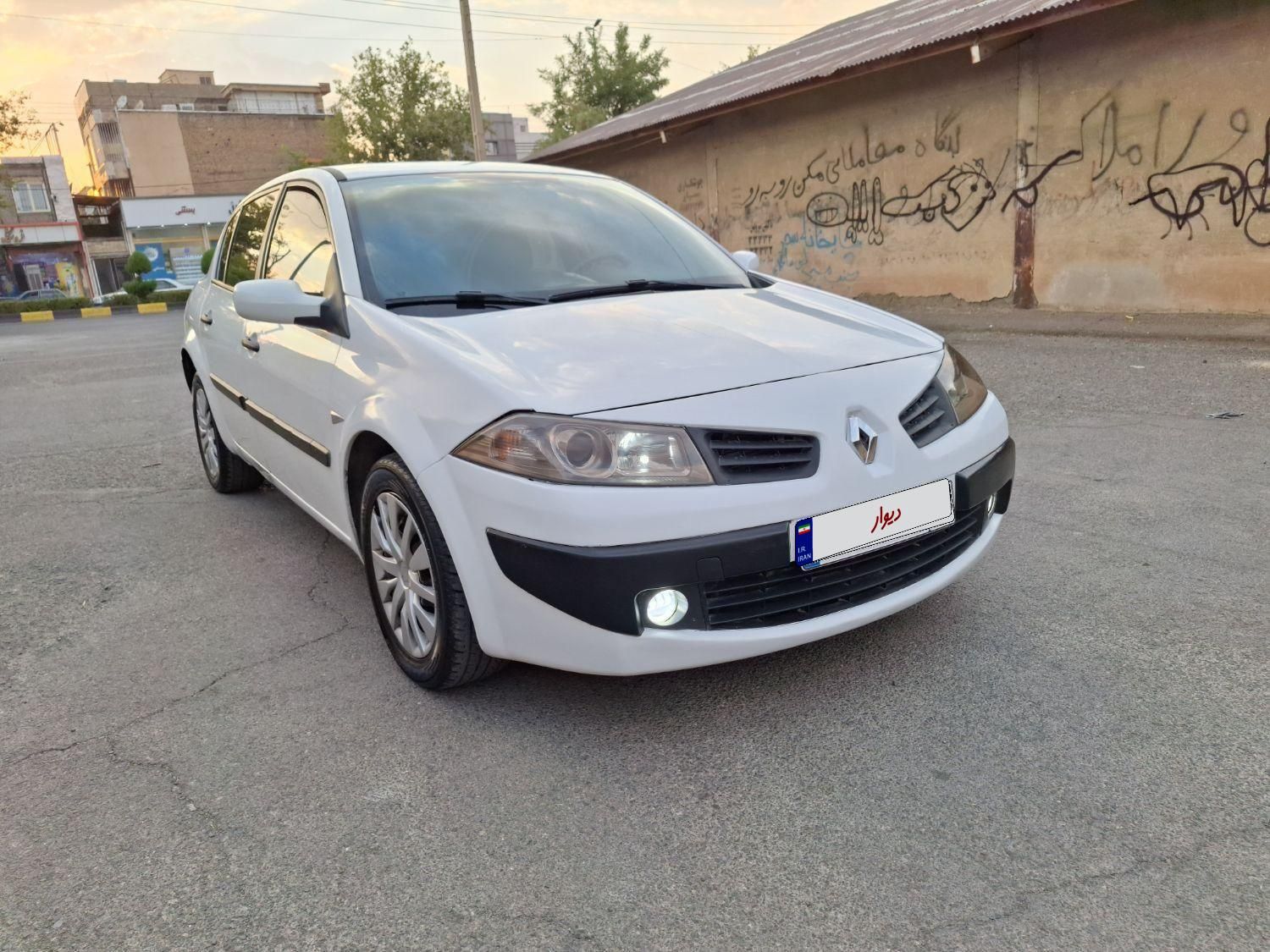 رنو مگان پارس خودرو 1600 E1 - 1387