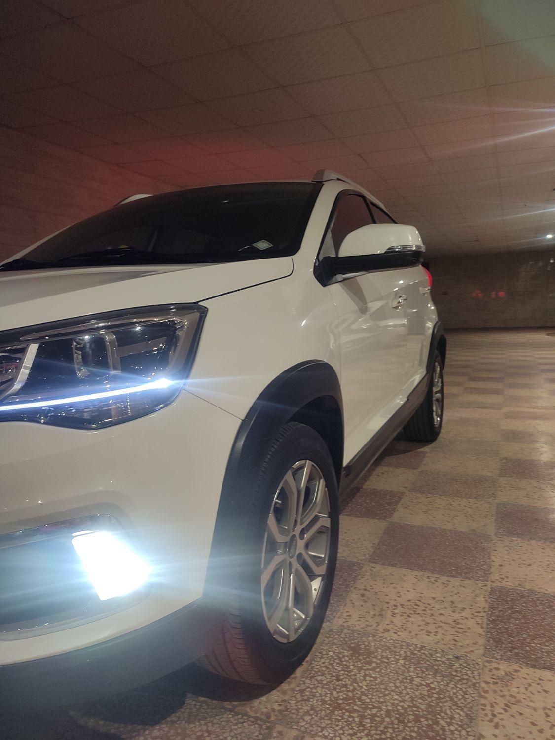 ام وی ام X22 اتوماتیک اسپرت اکسلنت - 1397