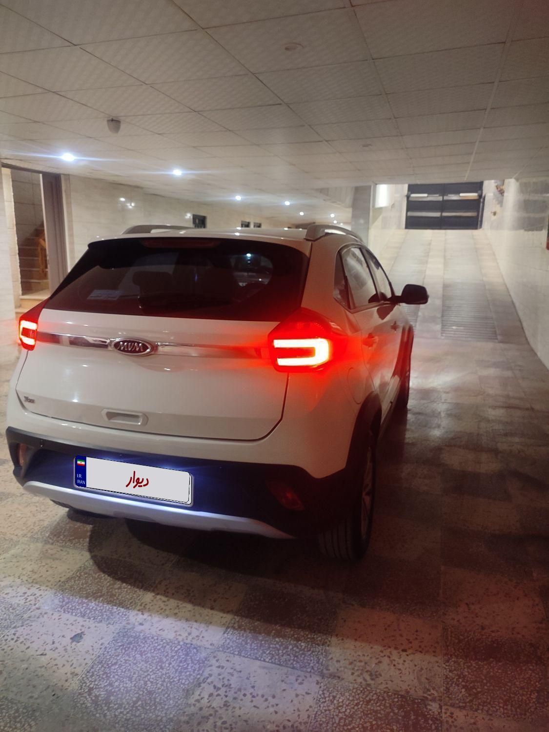 ام وی ام X22 اتوماتیک اسپرت اکسلنت - 1397