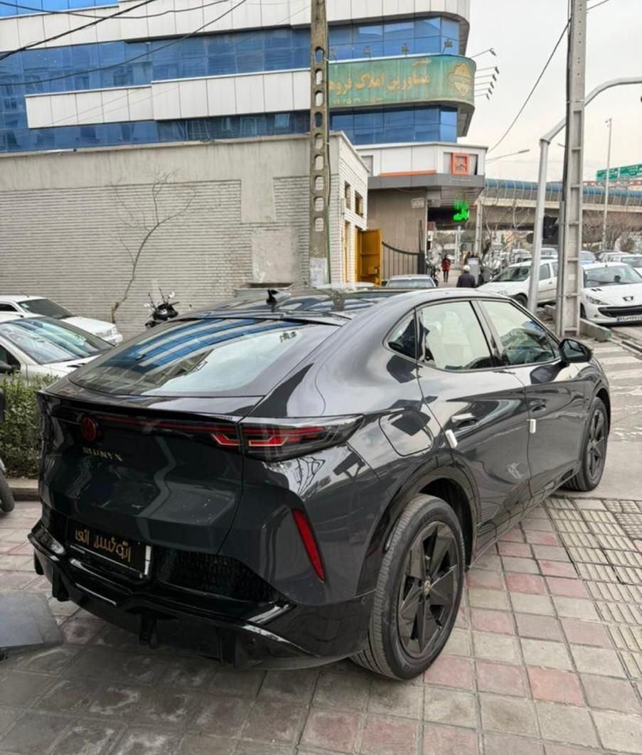فولکس گلف GTI - 2024