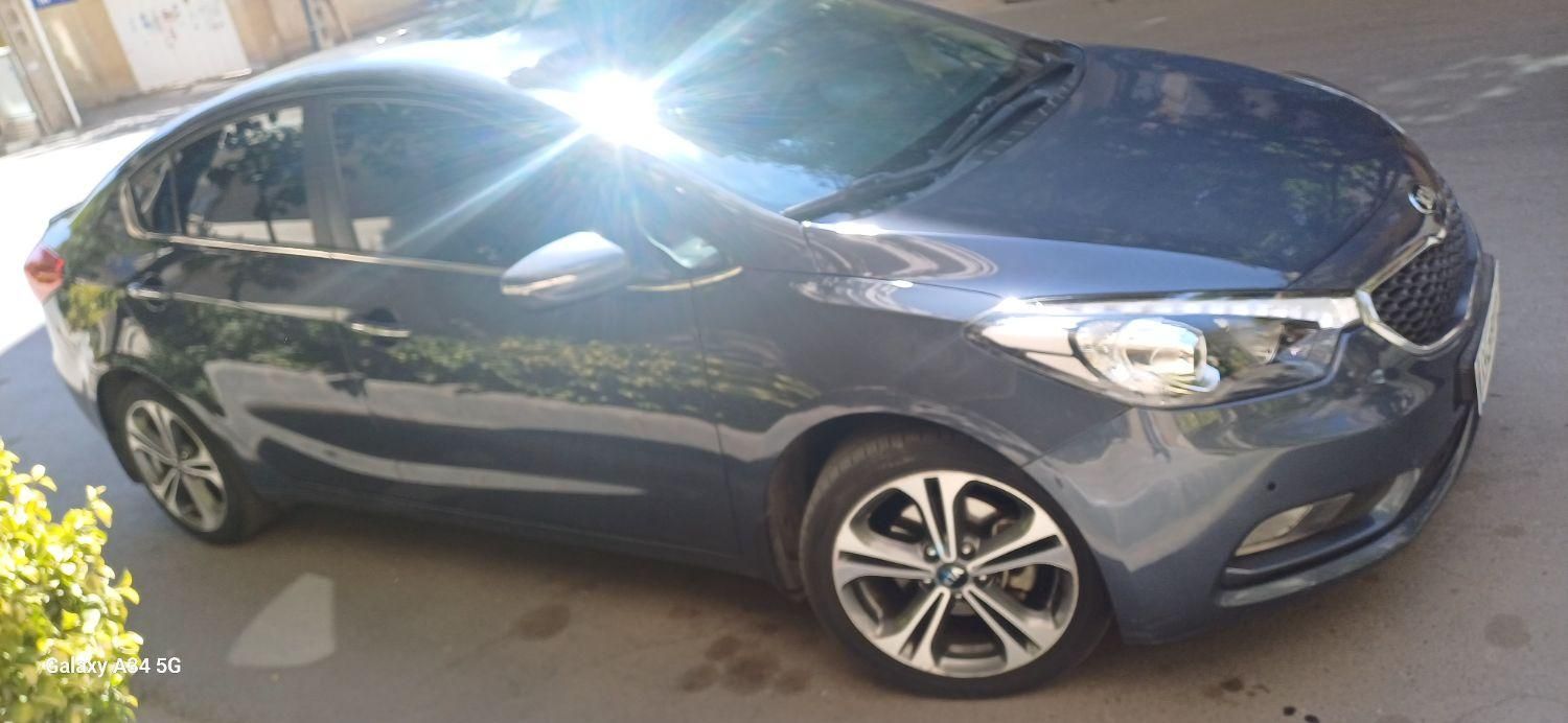 کیا سراتو 2.0 لیتر اتوماتیک GT لاین - 2016
