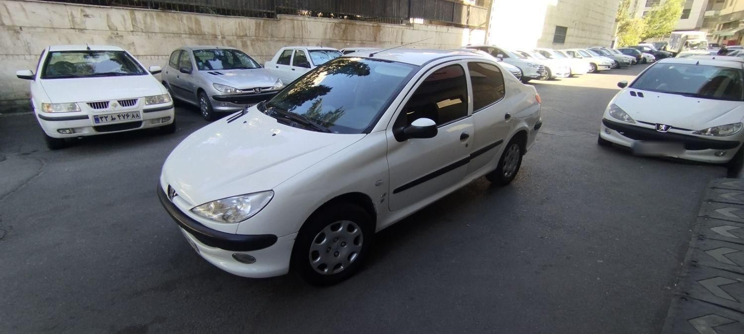 پژو ۲۰۶ صندوق دار v8 - 1395