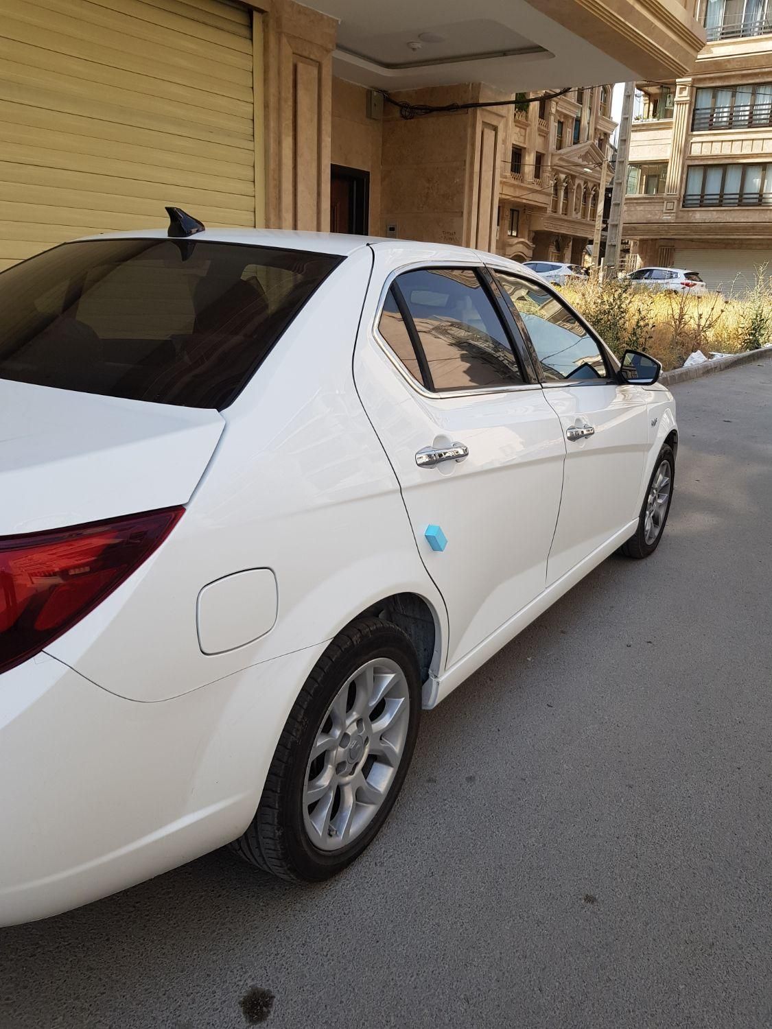 دنا پلاس توربو اتوماتیک - 1403