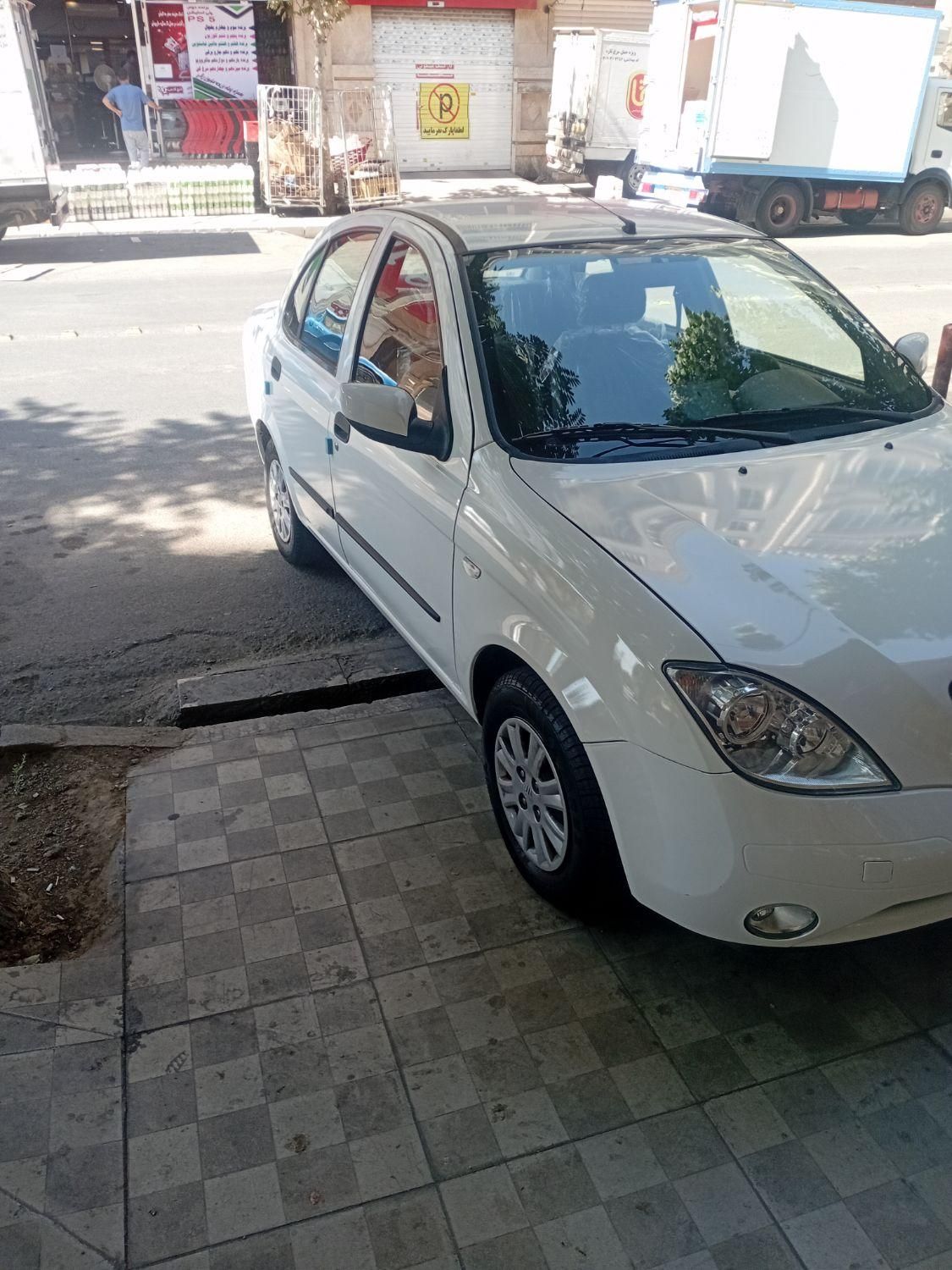 تیبا صندوق دار EX - 1393