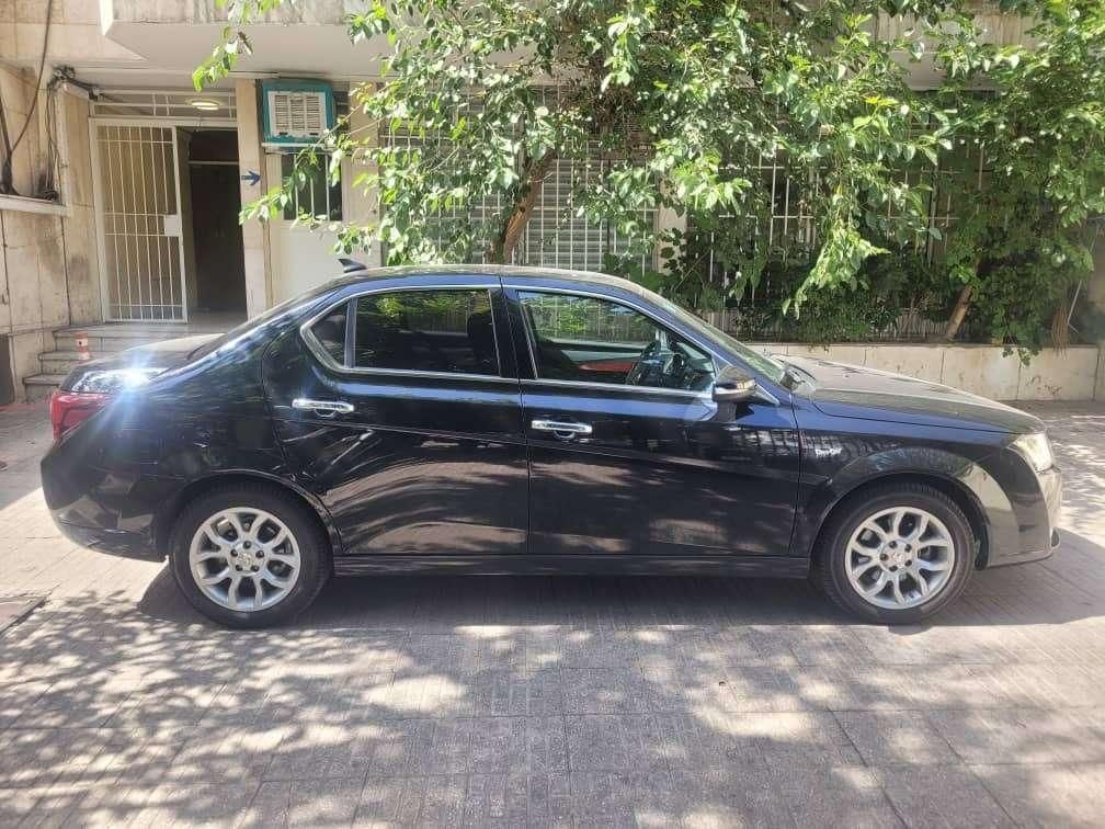 دنا پلاس توربو اتوماتیک - 1403
