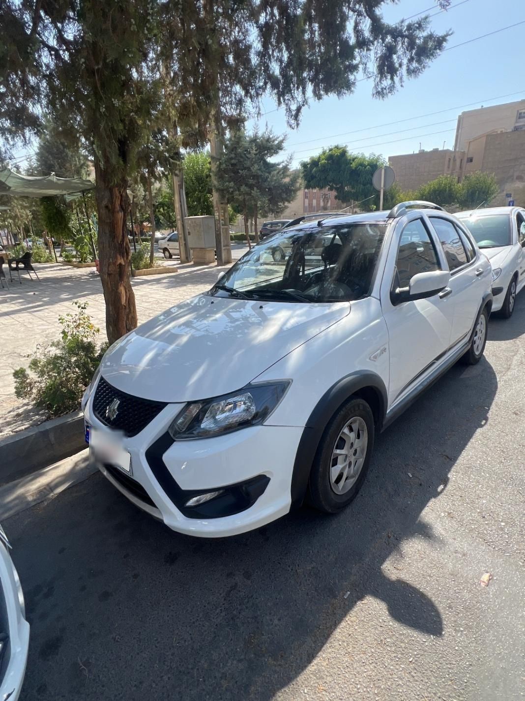 کوییک R دنده‌ای - 1403