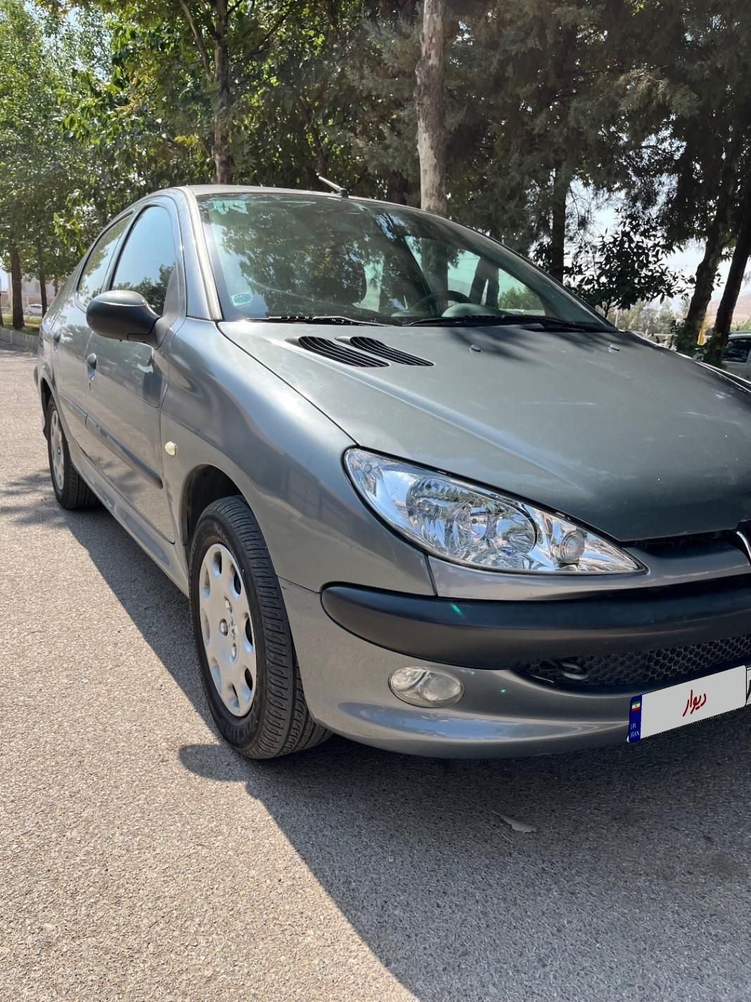 پژو ۲۰۶ صندوق دار v8 - 1395