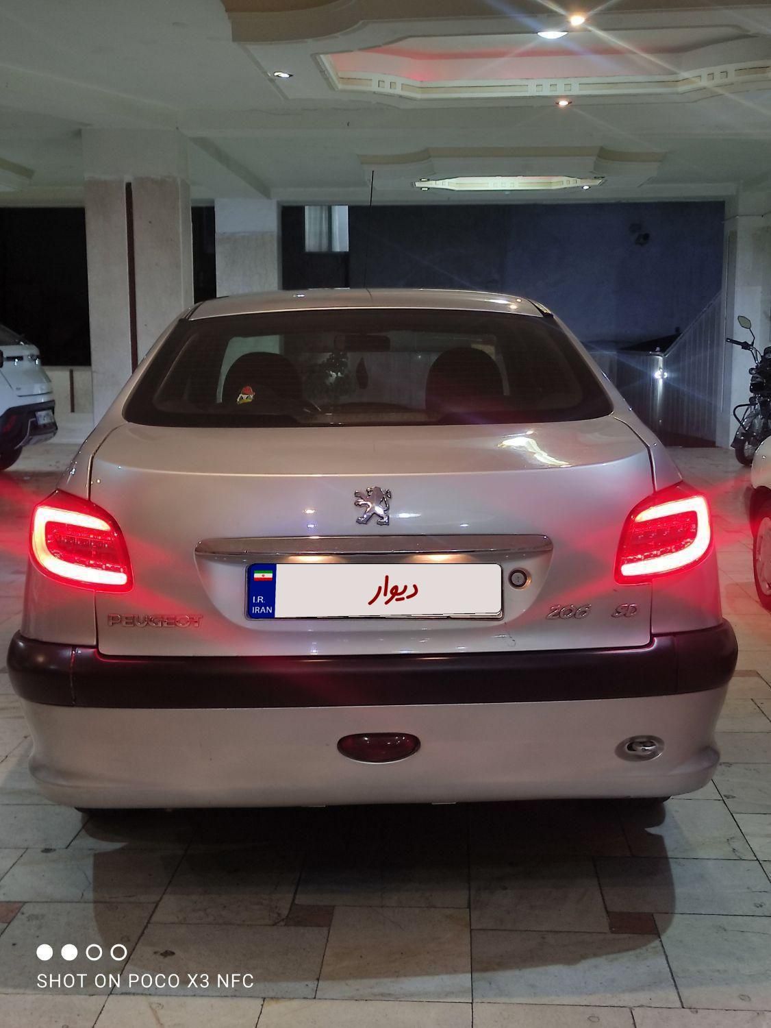 پژو ۲۰۶ صندوق دار v8 - 1386