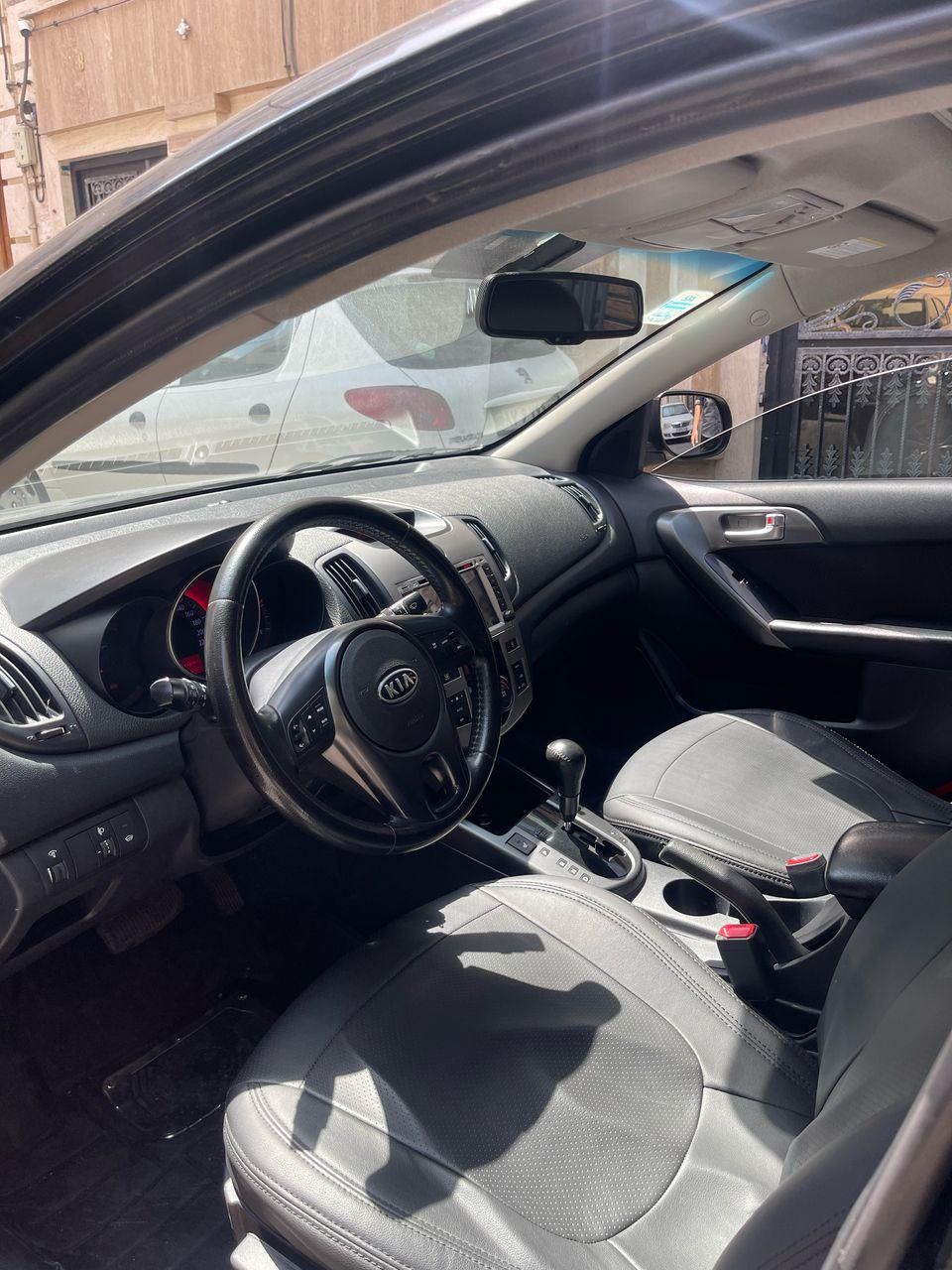 کیا سراتو 2.0 لیتر اتوماتیک GT لاین - 2010