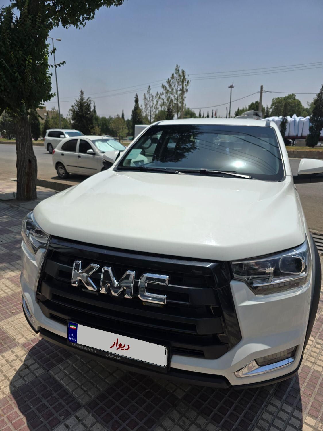 خودرو کی ام سی، T8 آگهی ann_19788239
