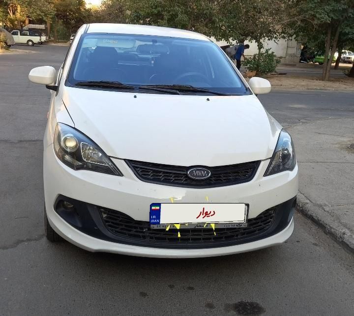 ام وی ام 315 صندوقدار اسپرت دنده‌ای - 1395