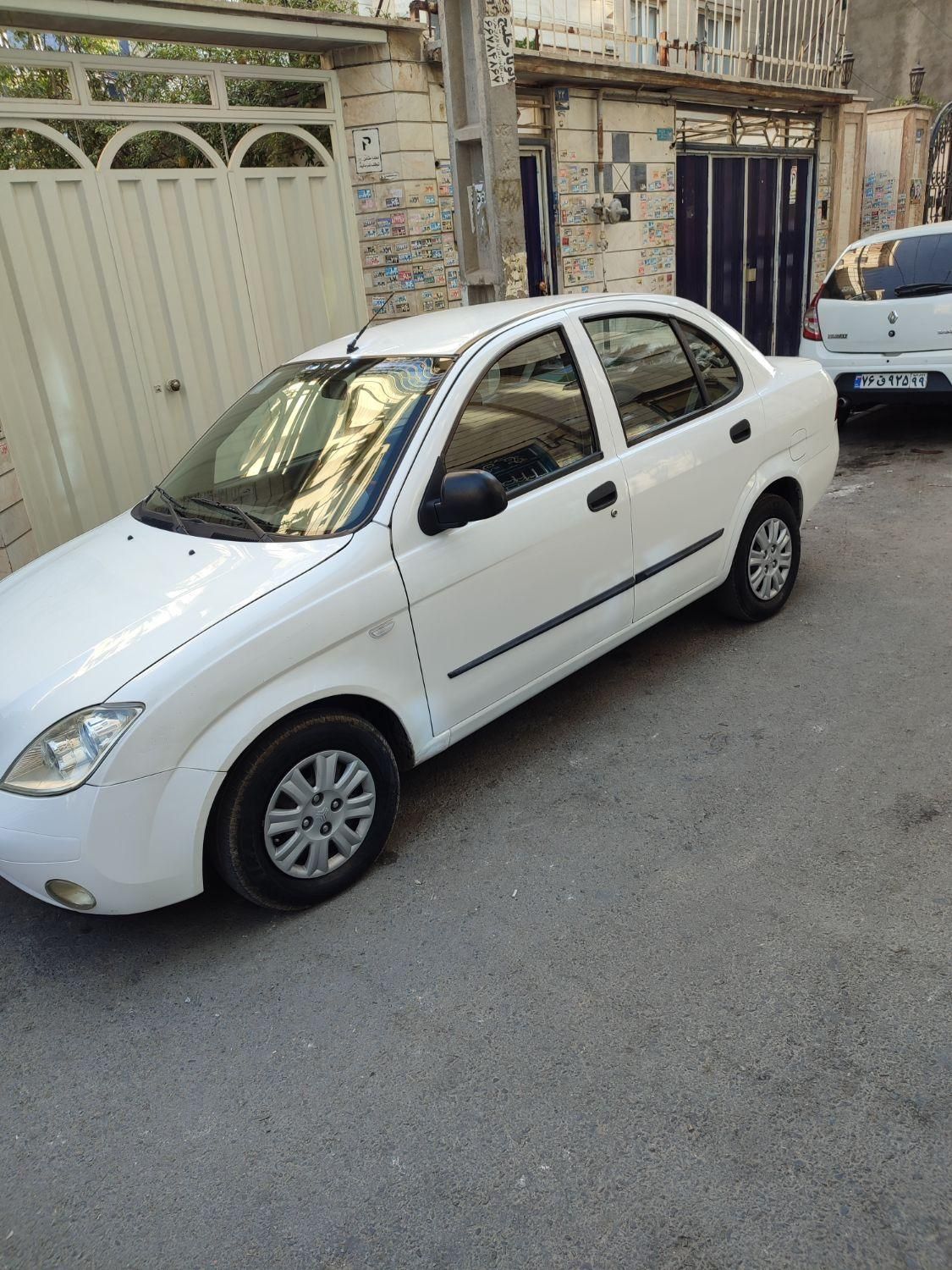 تیبا صندوق دار SX - 1396