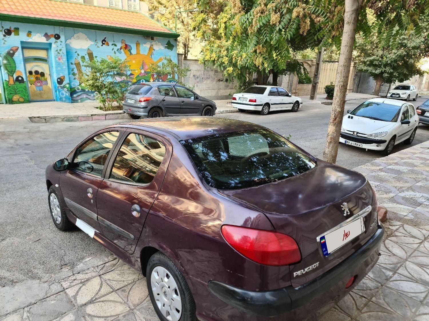 پژو ۲۰۶ صندوق دار v8 - 1389