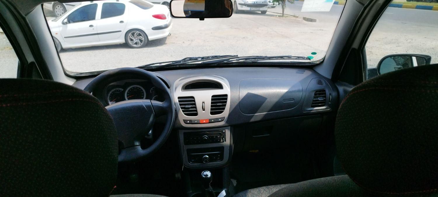 کوییک R دنده‌ای - 1399