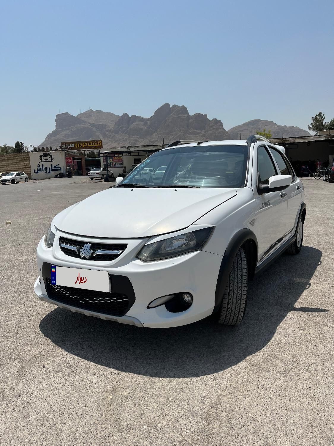 خودرو کوییک، معمولی آگهی ann_19789098